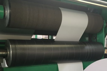 碳纤维辊可提高印刷机印刷质量