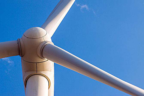 研究证明：碳纤维涡轮叶片可以提高风力发电效率